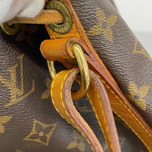 1240001052752 13 Louis Vuitton Noe Monogram Shoulder Bag Brown