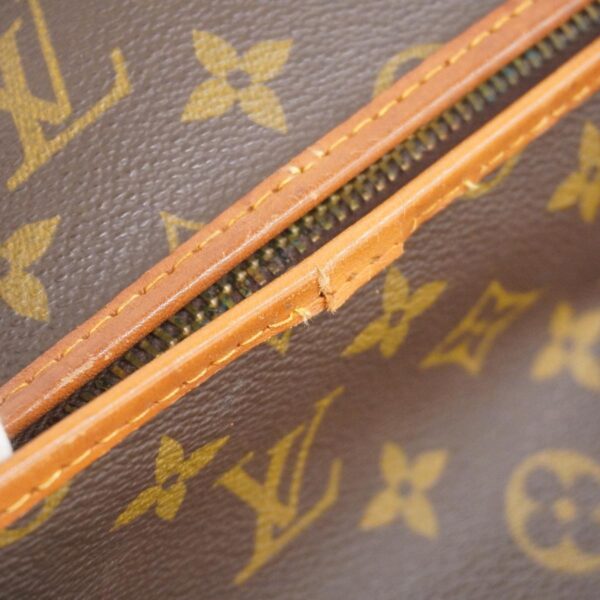 1240001052942 12 Louis Vuitton Sac de Portemanteau Monogram Garment Case Brown