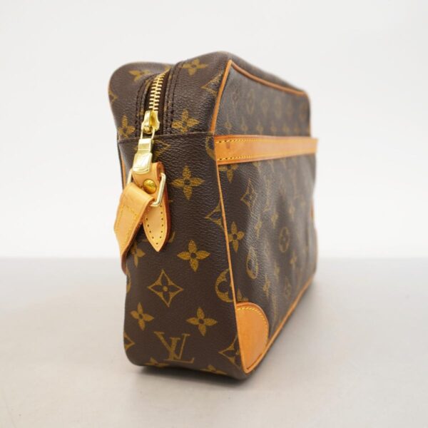 1240001052975 2 Louis Vuitton Trocadero 30 Monogram Shoulder Bag Brown