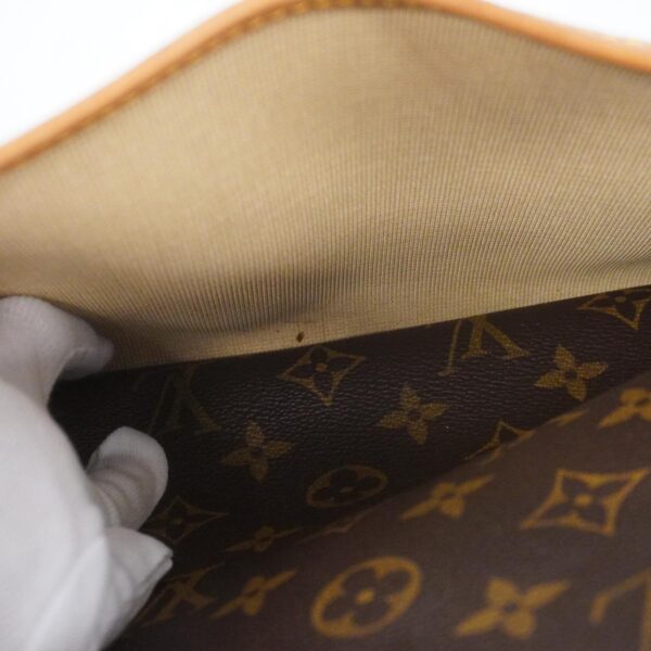 1240001052978 12 Louis Vuitton Deauville Monogram Handbag Brown