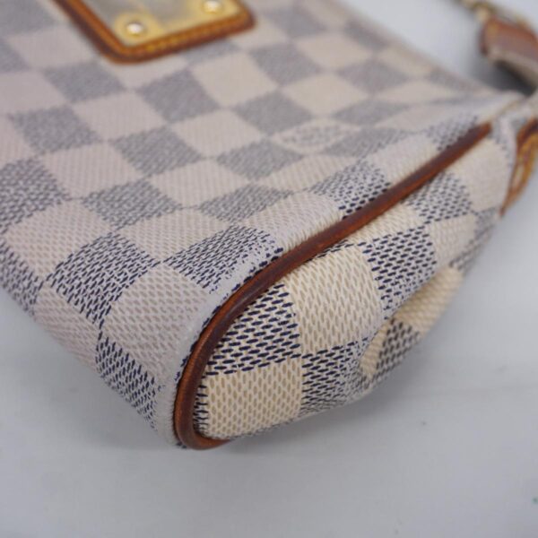 1240001052979 16 Louis Vuitton Eva Damier Azur Handbag White