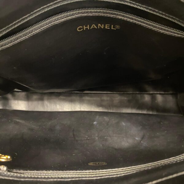 1240001053266 4 Chanel Chain Patent Shoulder Bag Black