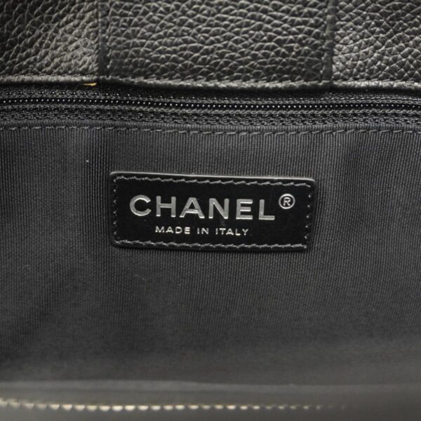 1240001053422 5 Chanel Executive Tote Bag Black