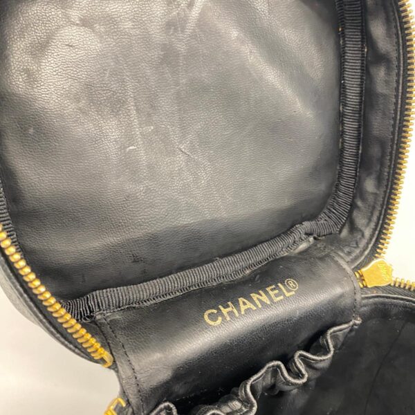 1240001053813 6 Chanel Caviar Skin Vanity Bag Black