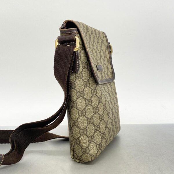 1240001055026 2 Gucci GG Supreme Shoulder Bag Brown Beige