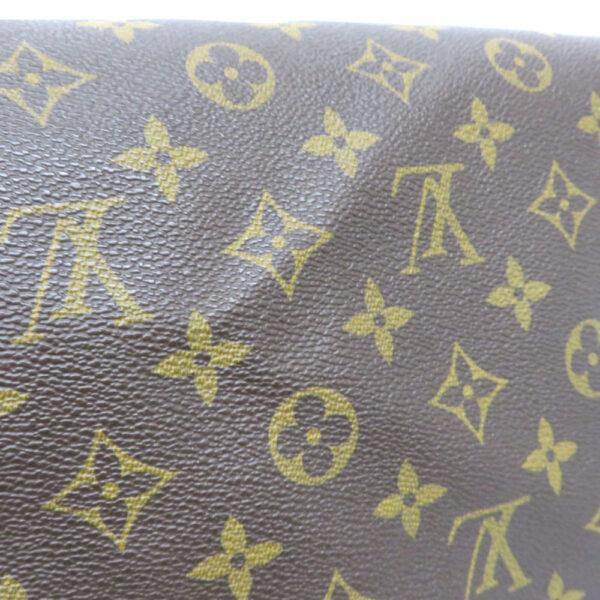 13 Louis Vuitton Speedy 30 Monogram Bag