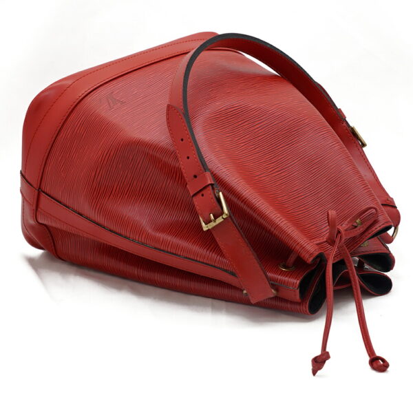 13337 3 Louis Vuitton Noe Shoulder Bag Epi Red