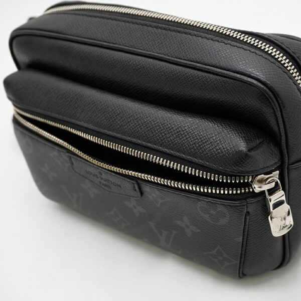 13749 8 Louis Vuitton Taigarama Bum Bag Monogram Eclipse Black