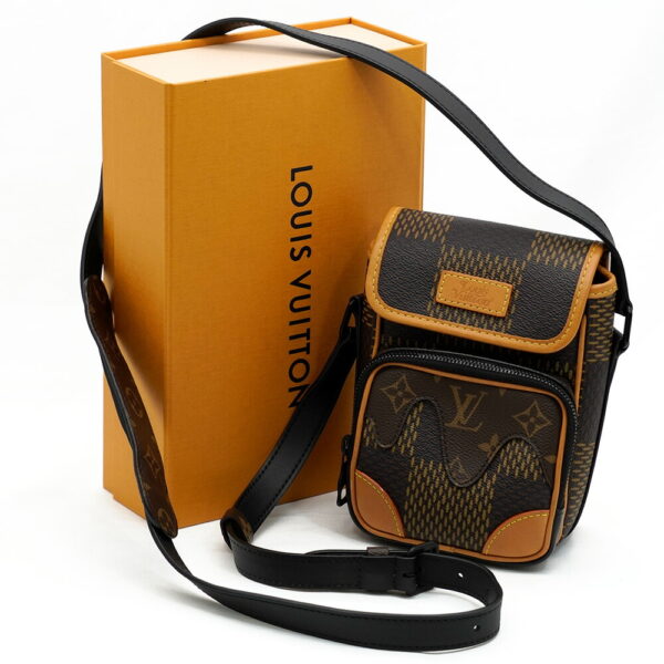 13793 Louis Vuitton Nigo Amazon Messenger Shoulder Bag