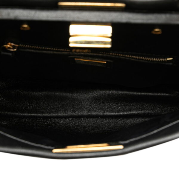 1dcfjr8xqm6gzlqd 5 Fendi Peekaboo 2WAY Handbag Black