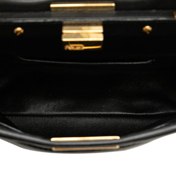 1dcfjr8xqm6gzlqd 6 Fendi Peekaboo 2WAY Handbag Black