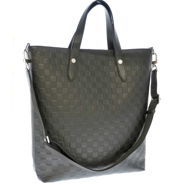 21 1952 13 Louis Vuitton Apollo Damier Infini Tote Bag Black