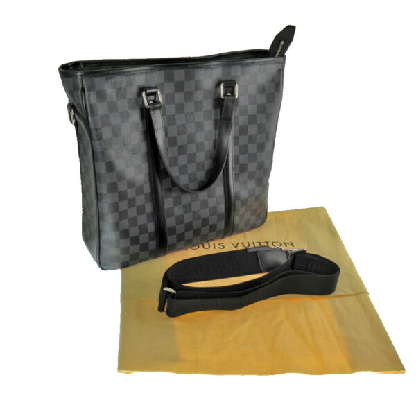 21 225 16 Louis Vuitton Tadao PM Tote Bag Damier Graphite Black