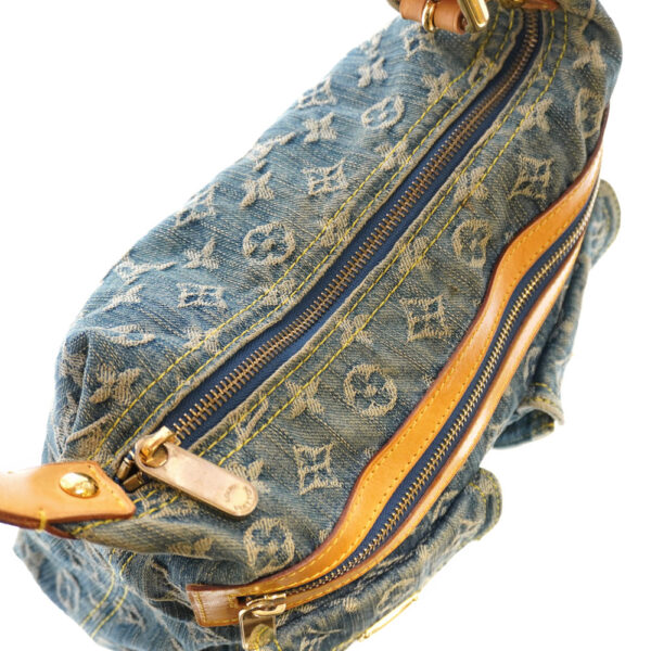 21 2752 10 Louis Vuitton Baggy PM Monogram Denim Shoulder Bag Blue