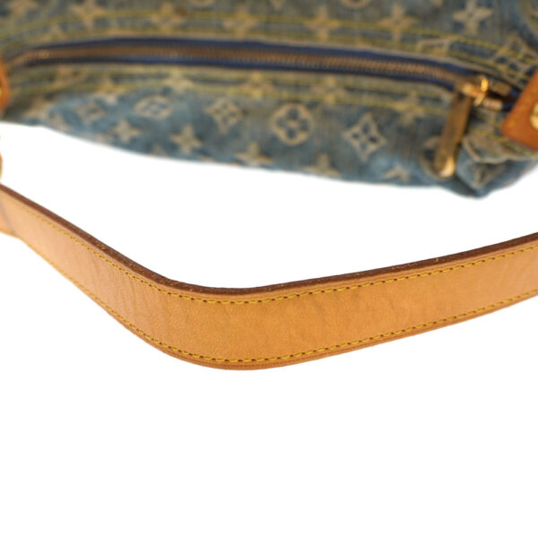 21 2752 9 Louis Vuitton Baggy PM Monogram Denim Shoulder Bag Blue