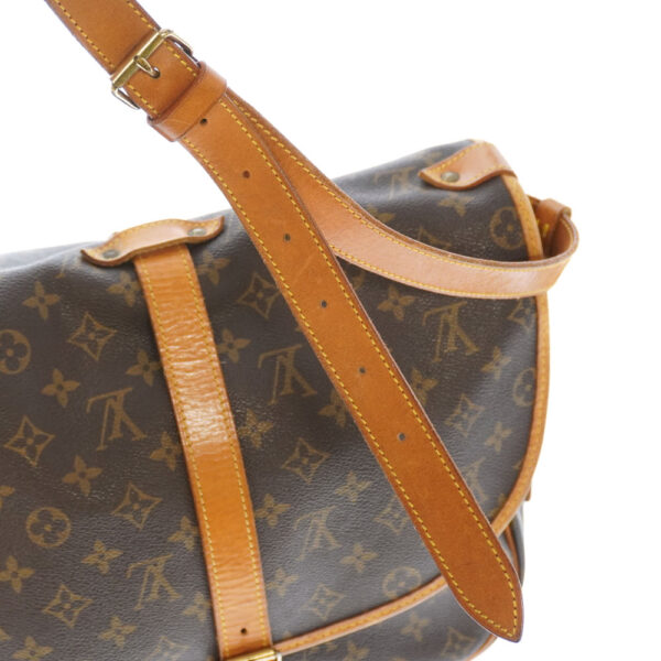 21 3021 11 Louis Vuitton Saumur 35 Monogram Canvas Crossbody Bag Brown