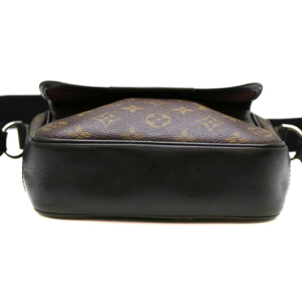 21 3680 5 Louis Vuitton Bus PM Shoulder Bag Monogram Brown