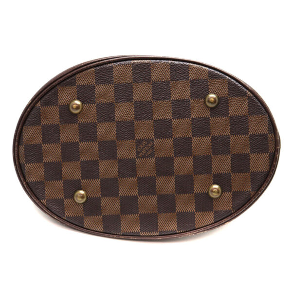 21 3848 5 Louis Vuitton Marais Handbag Damier Brown