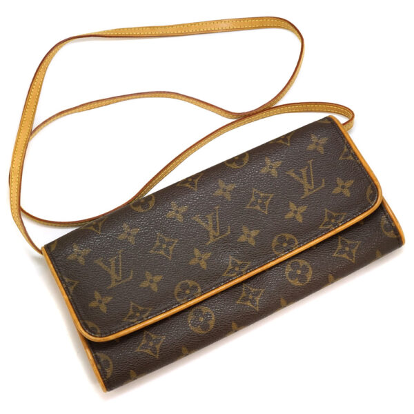 21 473 Louis Vuitton Pochette Twin GM Shoulder Bag Canvas Brown