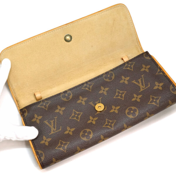 21 473 9 Louis Vuitton Pochette Twin GM Shoulder Bag Canvas Brown