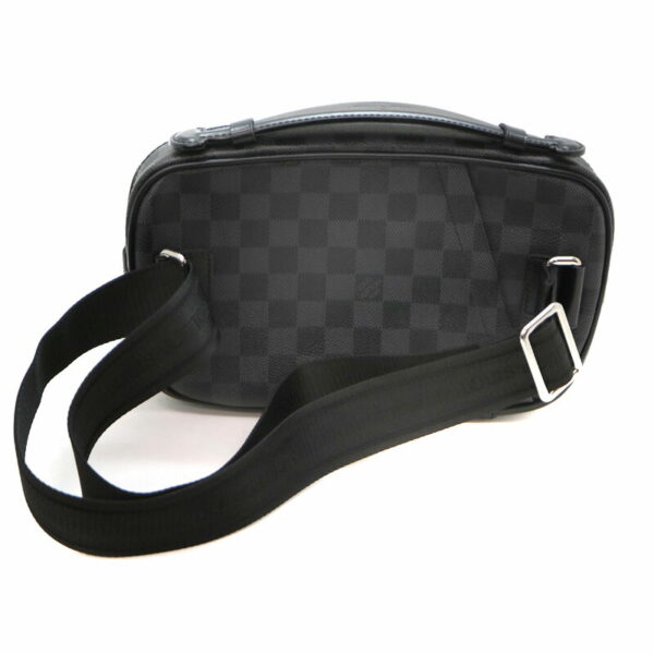 21 5778 2 Louis Vuitton Umbraer Body Bag Damier Black