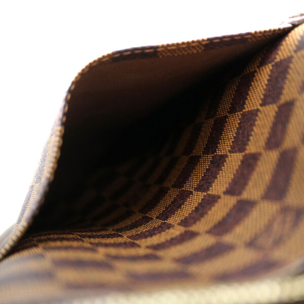 21 6361 7 Louis Vuitton Beaubourg Tote Bag Damier Brown