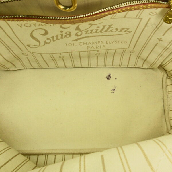 21 931 5 Louis Vuitton Neverfull MM Tote Bag Damier Canvas White