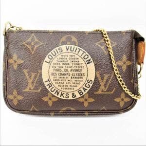 21002633 1 Louis Vuitton Zippy Coin Purse Light Green