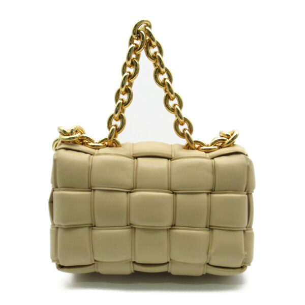 2100301135536 3 Bottega Veneta Chain Cassette Lambskin Shoulder Bag Beige