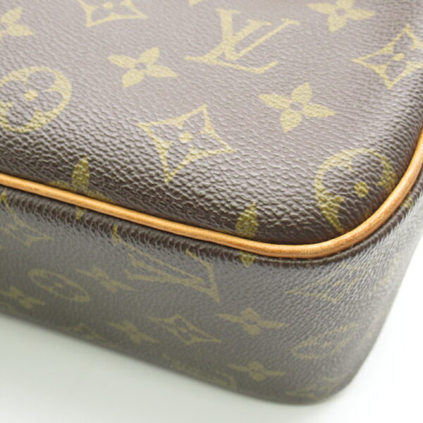 2100301135598 7 Louis Vuitton Cite MM Monogram Shoulder Bag Brown