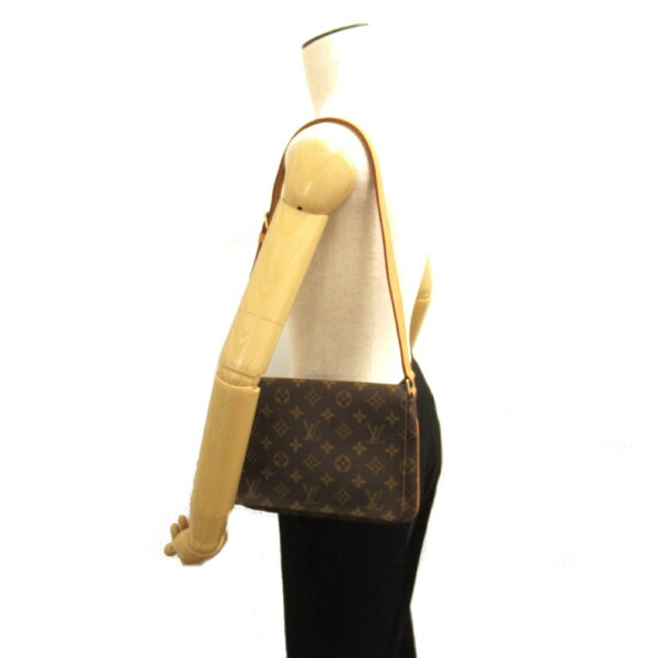 2100301141124 5 Louis Vuitton Musette Tango Short Shoulder Bag Monogram Brown