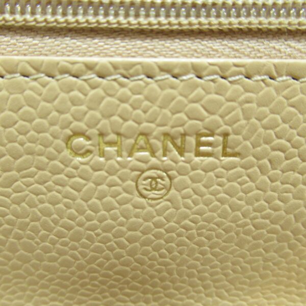 2101217350327 10 CHANEL Chain Wallet Shoulder Bag Caviar Skin Beige