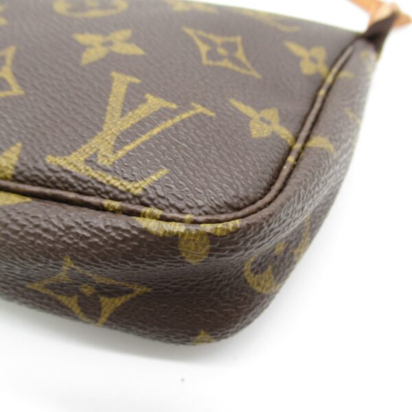 2101217361057 5 Louis Vuitton Pochette Accessoire Pouch Monogram Brown