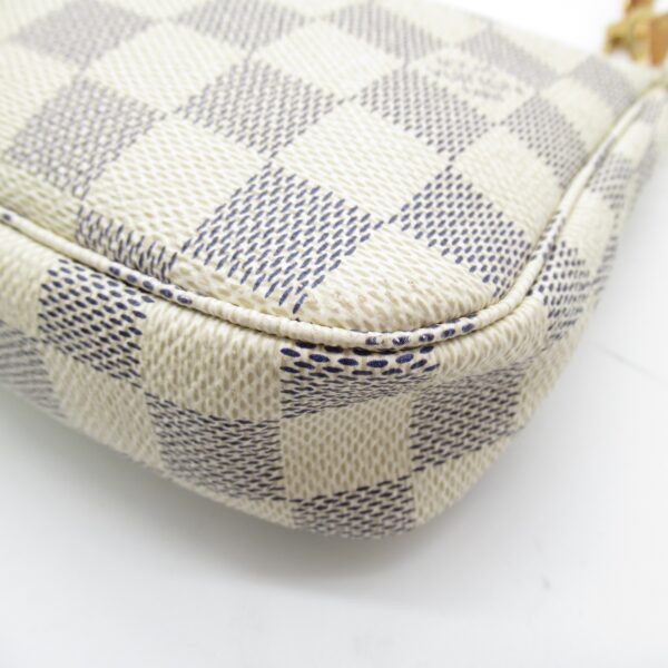 2101217468213 5 Louis Vuitton Pochette Accessoire Pouch Damier Azur White