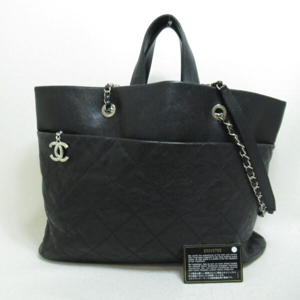 2101217491884 3 CHANEL 2way Shoulder Bag Caviar Skin Soft Caviar Black