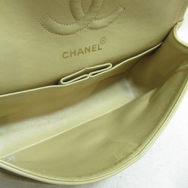 2101217510813 2 CHANEL Matelasse Chain Shoulder Bag Lambskin Beige