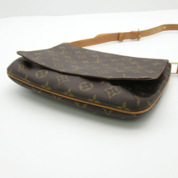 2101217529655 4 Louis Vuitton Musette Tango Short Shoulder Bag Monogram Brown