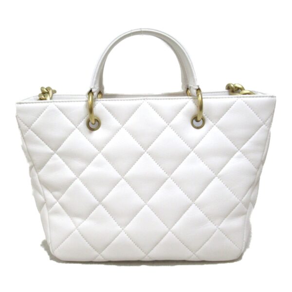 2101217536745 3 CHANEL 2way Shoulder Bag Leather White