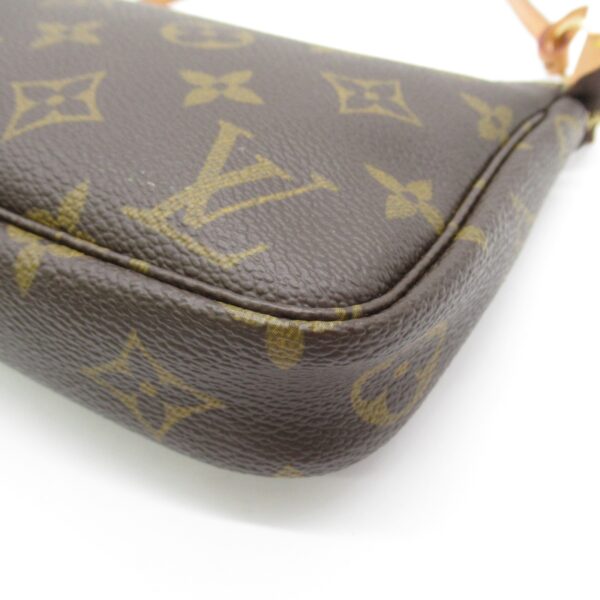 2101217539104 5 Louis Vuitton Pochette Accessoire Pouch Monogram Brown