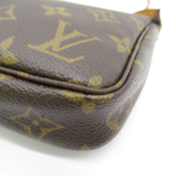 2101217541039 5 Louis Vuitton Pochette Accessoire Pouch Monogram Brown