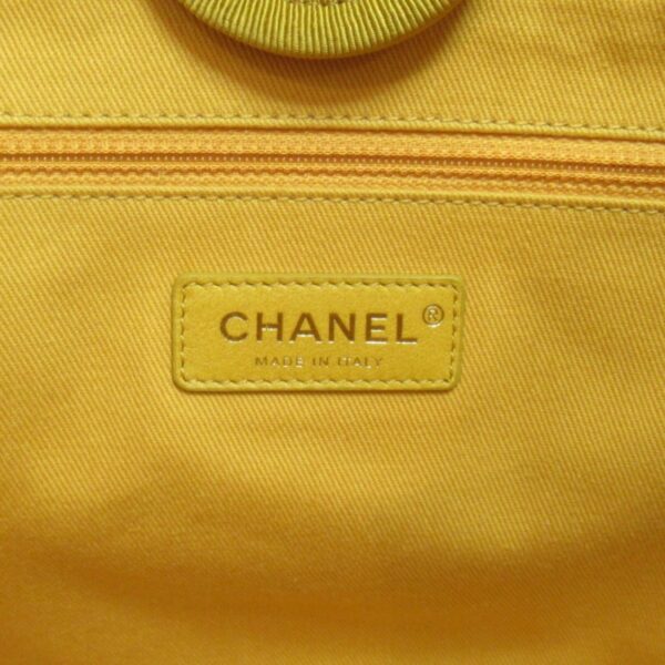 2101217544511 11 CHANEL Deauville Line Tote MM Velor Yellow Mustard