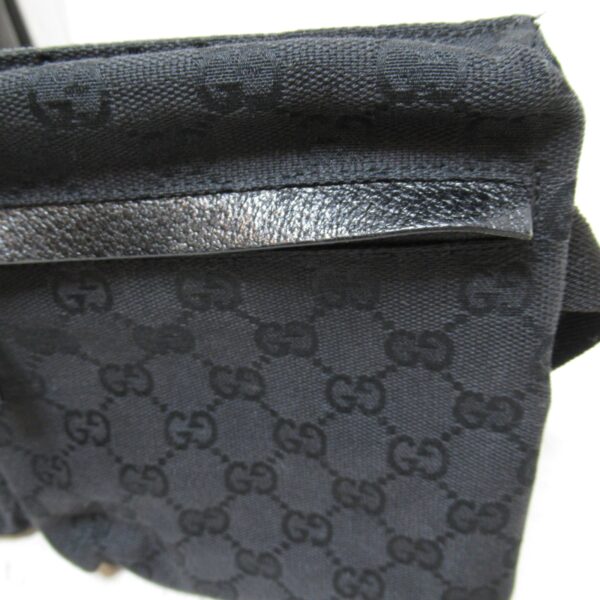 2101217544672 11 Gucci Waist Pouch Black