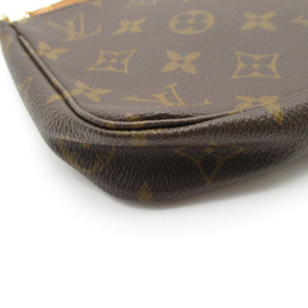 2101217620611 6 Louis Vuitton Pochette Accessoire Pouch Monogram Brown