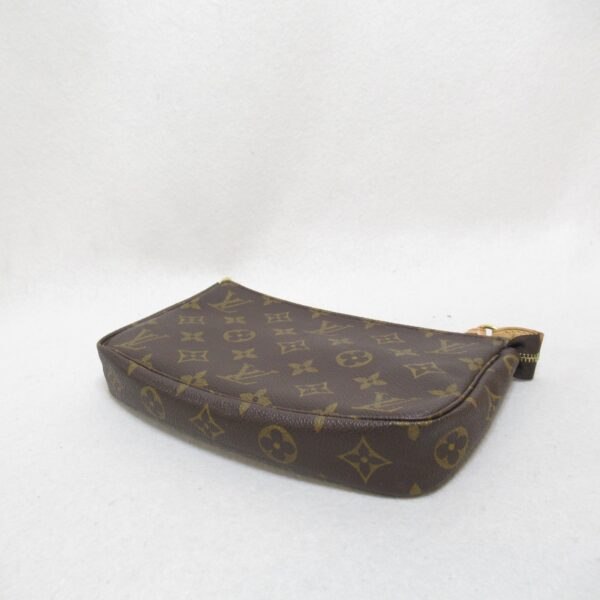 2101217698511 5 Louis Vuitton Pochette Accessoire Pouch Monogram Brown