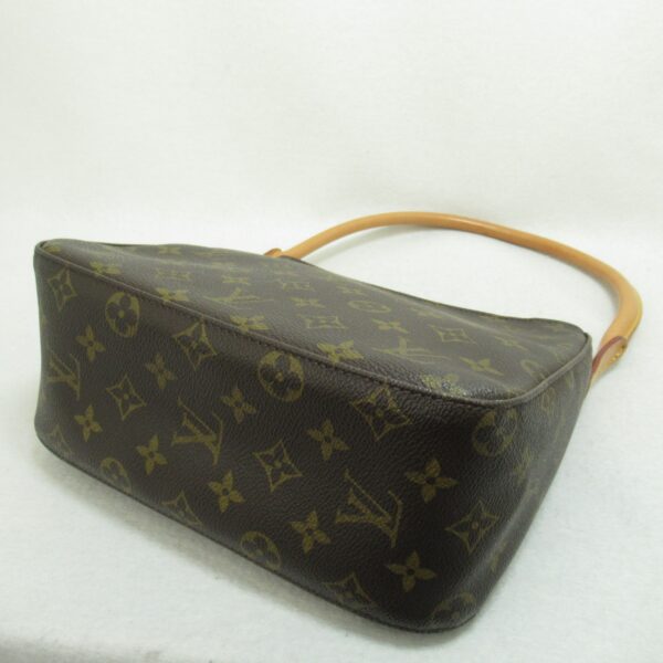 2101217745215 6 Louis Vuitton Looping MM Shoulder Bag Monogram Brown