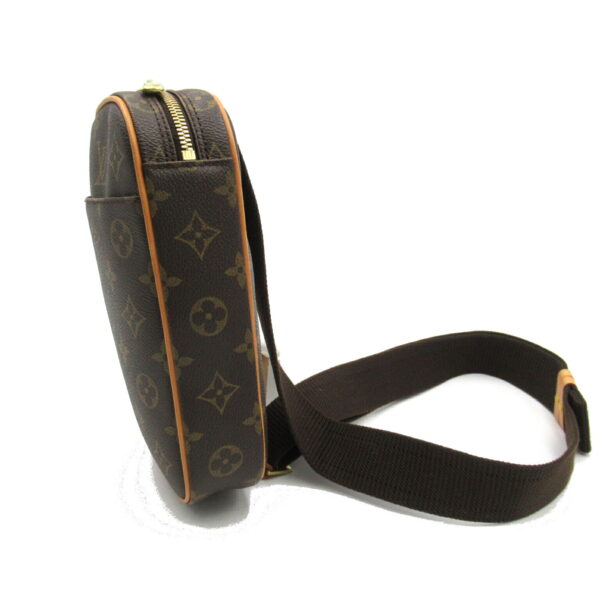 2101217746212 3 Louis Vuitton Pochette Ganju Waist Bag Monogram Brown