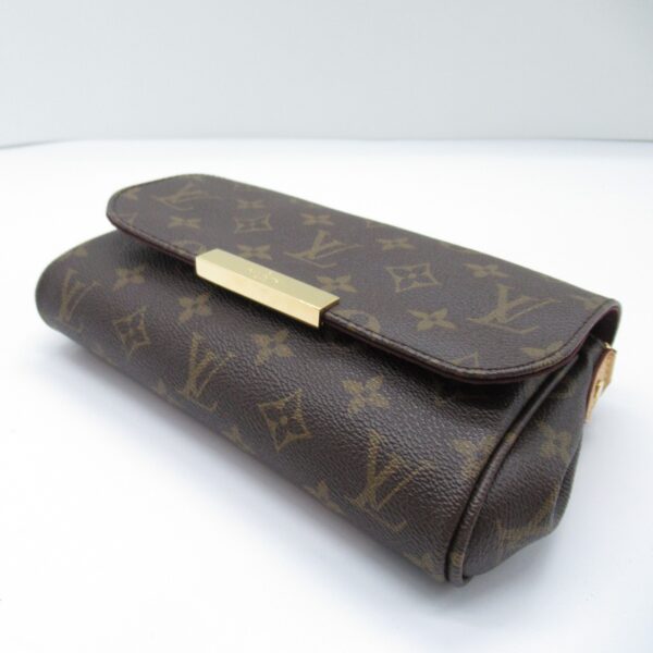 2101217770637 6 Louis Vuitton Favorite PM Clutch Monogram Brown