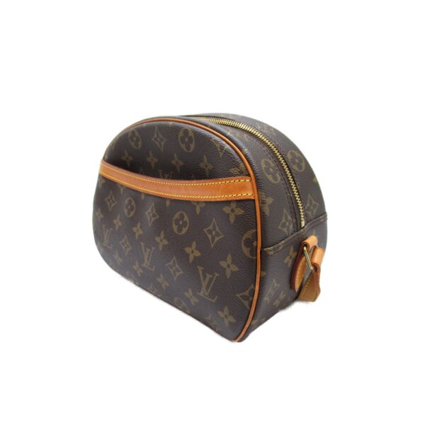 2101217773560 4 Louis Vuitton Shoulder Bag Monogram Brown