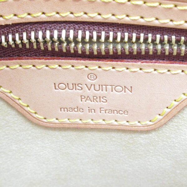 2101217791120 10 LOUIS VUITTON Looping MM Shoulder Bag Monogram Brown