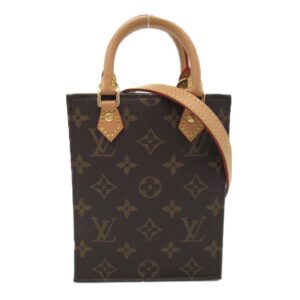 2101217806220 3 Louis Vuitton Petit Noe Monogram Shoulder Bag